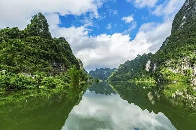 探秘吉鹿力问答社区,解锁男生会在乎女生的胖吗?奇妙世界!